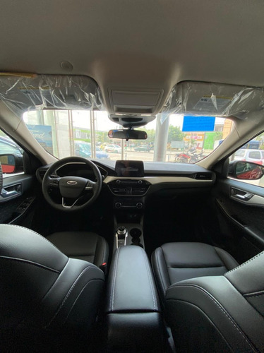 Ford Escape Hibrida 4x2 Rojo Metálico 2020
