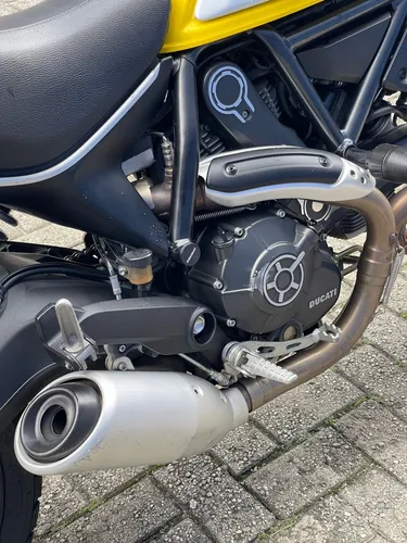 Ducati Scrambler 800 Icon