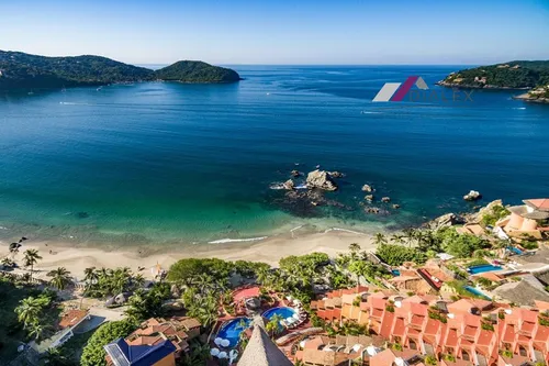 En Venta Lujosas Villas Frente Al Mar De Zihuatanejo