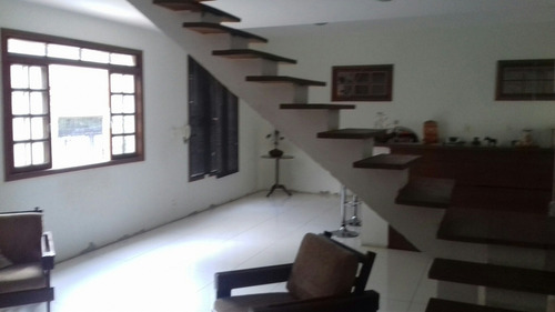 Imagem 4 de 12 de Excelente Casa Em Lote De 360m² Semi Acabada, 3 Quartos Próximo Ao Clube Grêmio Espanhol Na Rua Xangri-lá Bairro Nacional. - 858