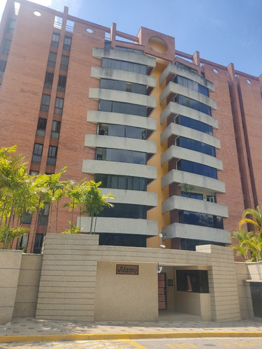 Best House Vende Exclusivo Apartamento En Las Minas