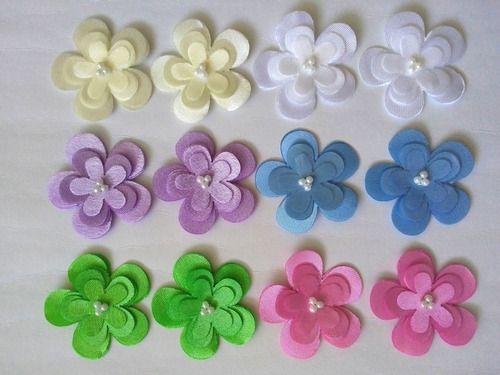 Imagen 5 de 5 de Flores De Tela Planas 5 Pétalos 4cm