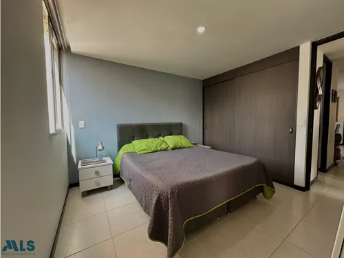 Apartamento Con Comodos Espacios En Sabaneta(mls#250053)