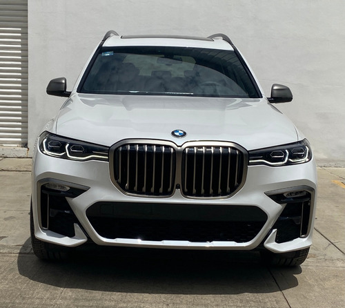 Imagen 3 de 12 de Bmw X7 M50 Modelo 2022