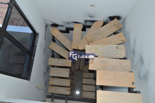 Imagem 26 de 30 de Sobrado Com 3 Dormitórios À Venda, 125 M² Por R$ 419.900,00 - Pinheirinho - Curitiba/pr - So0113