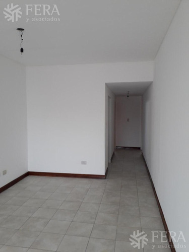 Imagen 3 de 11 de Venta De Departamento 3 Ambientes Con Cochera En Wilde ( 15124)