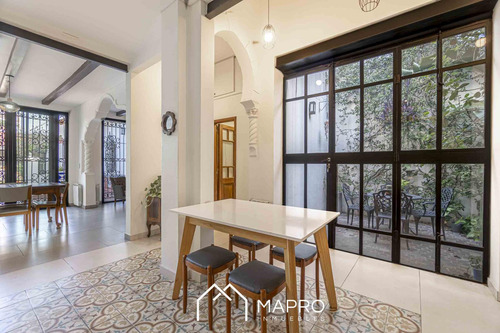 Increible Casa De Estilo Colonial Refaccionada En Devoto