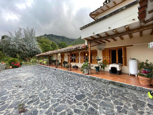 Se Vende Exclusiva Finca De 88 Hectáreas A Puerta Cerrada En Cacute Estado Mérida.
