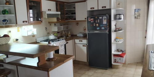 Imagen 10 de 24 de Venta Casa 4 Amb 445 M2 Cochera Valentin Alsina Lanus