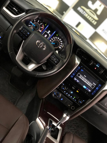 Toyota Hilux Sw4 Srx 4.4 2.8 Tdi