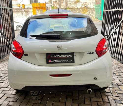 Peugeot 208 1.6 16v Griffe Flex 5p