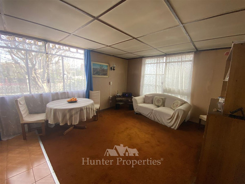 Casa En Venta Barrio Residencial A 2 Cuadras Del Centro