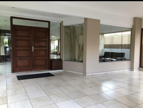 Imagen 16 de 18 de Departamento 4 Ambientes Con Dependencia - 2 Cocheras - Alvear 2200
