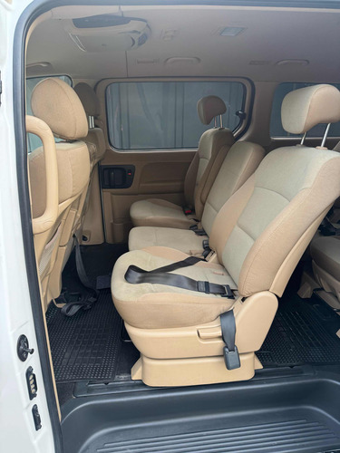 Hyundai H1 2.5 Premium 1 170cv