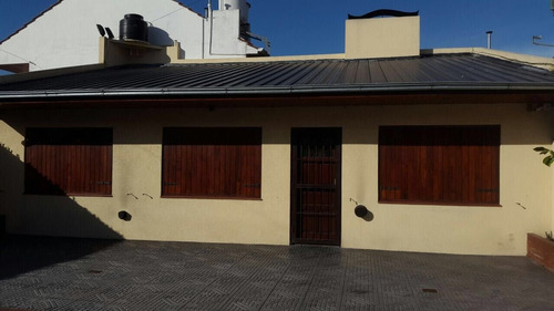 Casa Con Piscina Mogotes