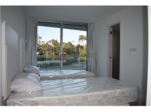 Imagen 19 de 25 de Apartamento En Venta Y Alquiler, Mansa, Punta Del Este, 3 Dormitorios. - Punta Del Este Mansa