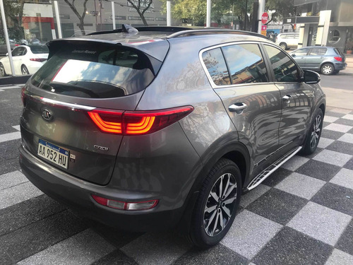 Imagen 8 de 10 de Kia Sportage 2.0 Crdi 4x4 Awd