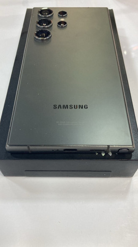 Samsung Galaxy S24 Ultra 5g Dual Sim 1 Tb Titanium Black 12 Gb Ram Solo Probado. (Usado)