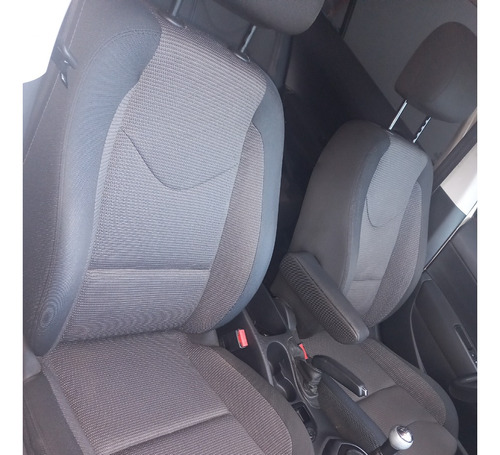 Peugeot 408 2.0 Allure Nav 143cv