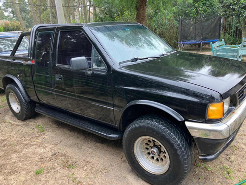 Camioneta Isuzu Tfs 4x4 Cabina Y Media. Año 1993