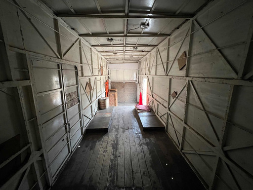 Imagen 10 de 25 de Mercedes-benz 1518 Con Caja Totalmente Equipada Y Balancín