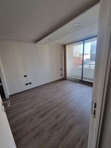 Lindo Departamento A Pasos Del Centro De Concepción.