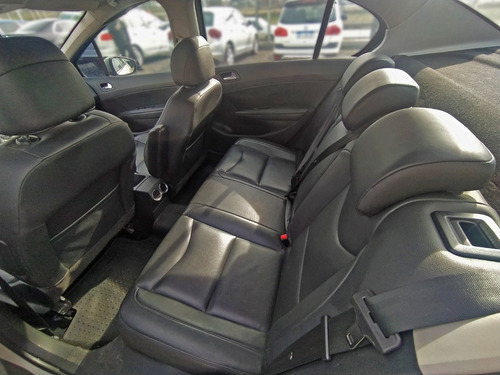 Imagen 10 de 11 de Peugeot 408 1.6 Sport Thp 163cv