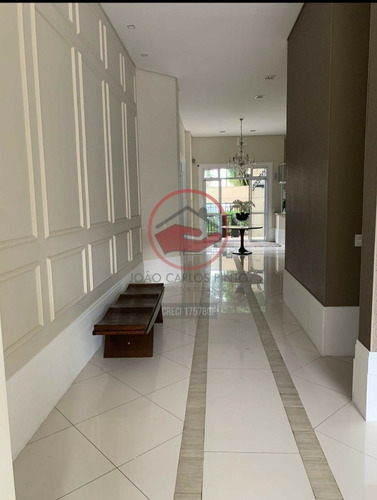 Imagem 11 de 21 de Alugo Ótimo Apartamento 3 Dormitórios Com Piscina Centro
