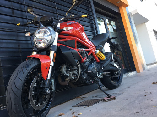 Ducati Monster 797
