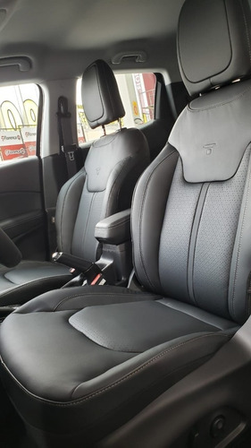 Imagem 9 de 15 de Fiat Toro Volcano Turboflex 270