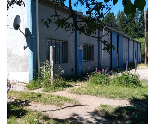 (009) Excelente Y Amplio Deposito Zona Industrial Y Comercial En Esquina,