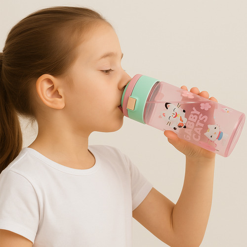 Botella De Agua Ligera Con Manija Para Niños Varios Diseños Gabby Dollhouse 1555-3256