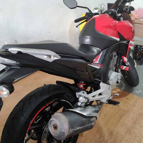 Imagem 2 de 9 de Honda Cb Twister