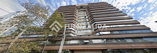 Oficina En Arriendo En Providencia A Pasos Metro Los Leones