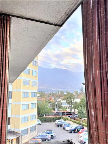Departamento En Venta De 3 Dorm. En La Reina