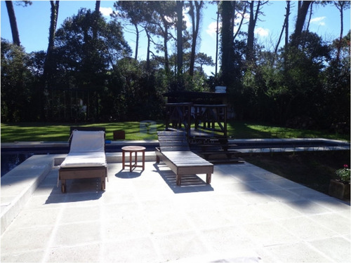 Punta Del Este, Zona Lugano- Ref: 1030
