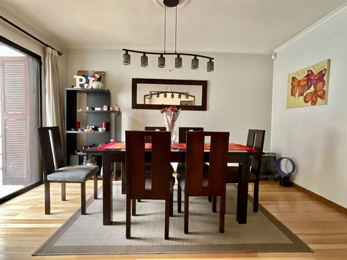 Casa En Venta Sin Comisión De 7 Dorm. En Las Condes