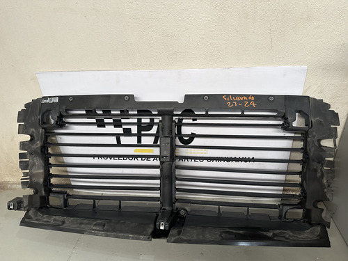 Soporte Parrilla Persiana Chevrolet Silverado 2021 2024 Orig (Usado)