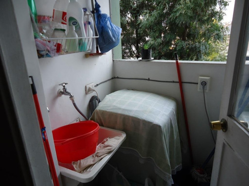 2 Dorms. 1 En Suite 2 Baños, Balcón, 1 Estacion. Techado
