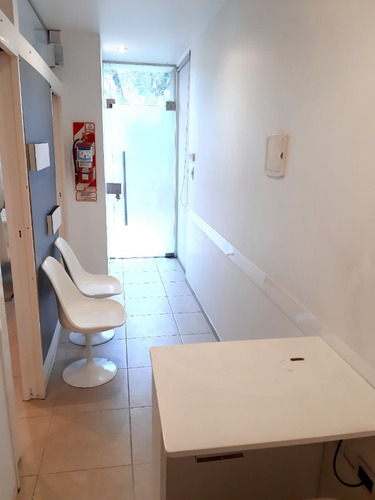 4 E/ 38 Y 39 - Local/oficina