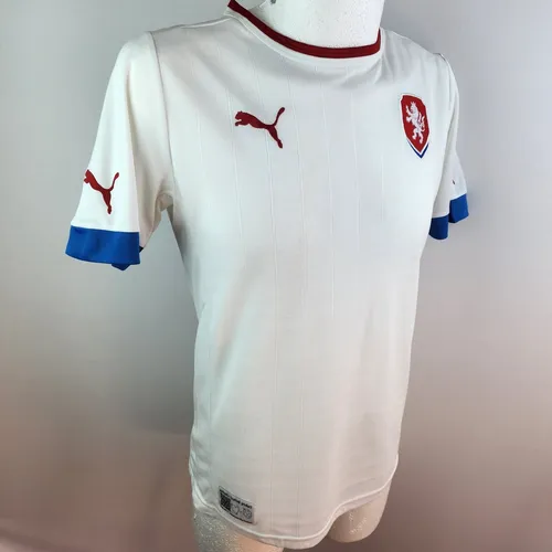 Puma 2012 sales