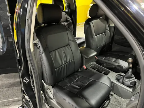 Nissan Navara 2.5 High Lujo