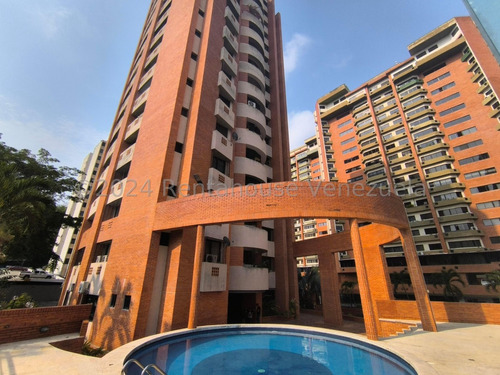 Apartamento En El Bosque Planta Y Pozo  155mtrs Edifc. De Tablilla 24-24647