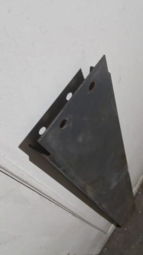 Imagen 8 de 10 de Escalones De Chapa 2milimetros Espesor Doblada 12cm X 3cm X