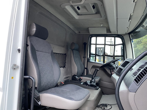 Imagem 10 de 15 de Vw 24-280 Consteletion 2020 Bau Platafor. /ñ 2428 2422 2423