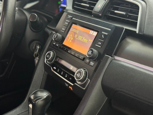 Honda Civic 2.0 16v Flexone Lx 4p Cvt