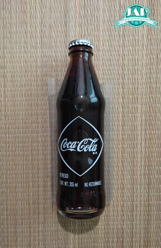 Botella Antigua Coca Cola 255ml De Colección 80 Años De 2007 (Usado)