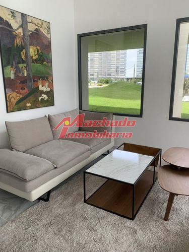 Imagen 1 de 12 de Venta De Apartamento De Dos Dormitorios En Punta Del Este