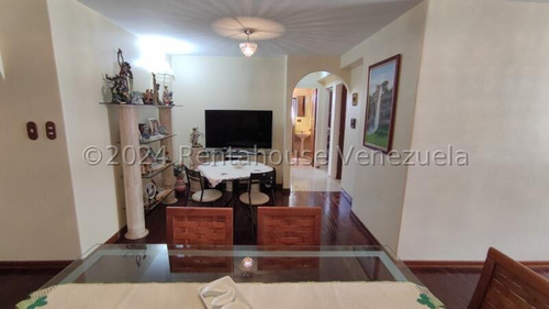 Venta Apartamento Semi Amoblado, Terrazas Del Avila, 3 Habitaciones, 2 Puestos De Estacionamiento. Lan