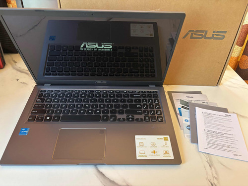 Laptop Asus Nueva Core I3 11th, Pantalla 15.6touch 12gb Ram